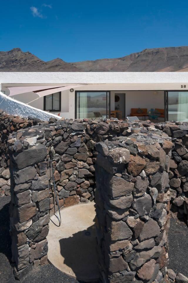 Lanzarote Famara Beach Bungalow Exteriér fotografie